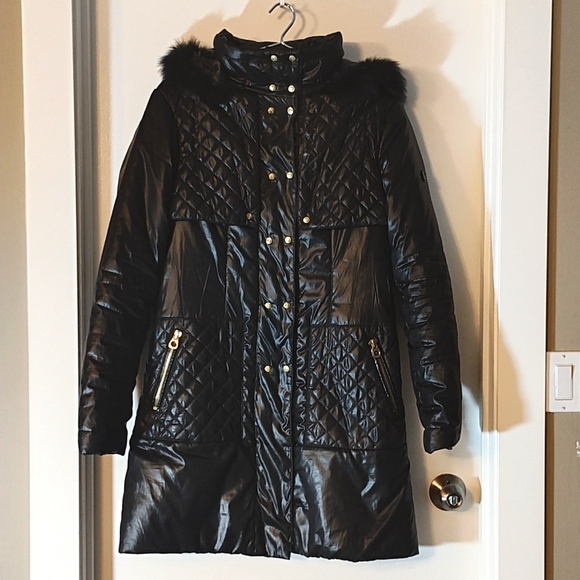 **5/$25**Vintage Style Women's Parka - Picture 1 of 7